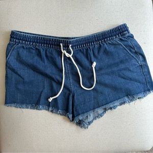Drawstring denim shorts